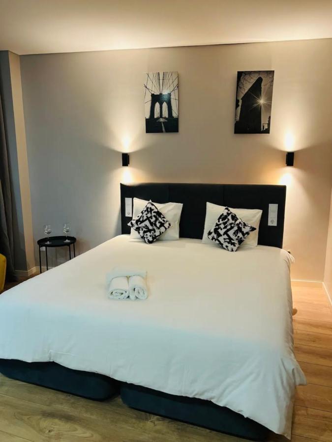 Apartamento Sociedade Farmaceutica Lisboa Екстериор снимка