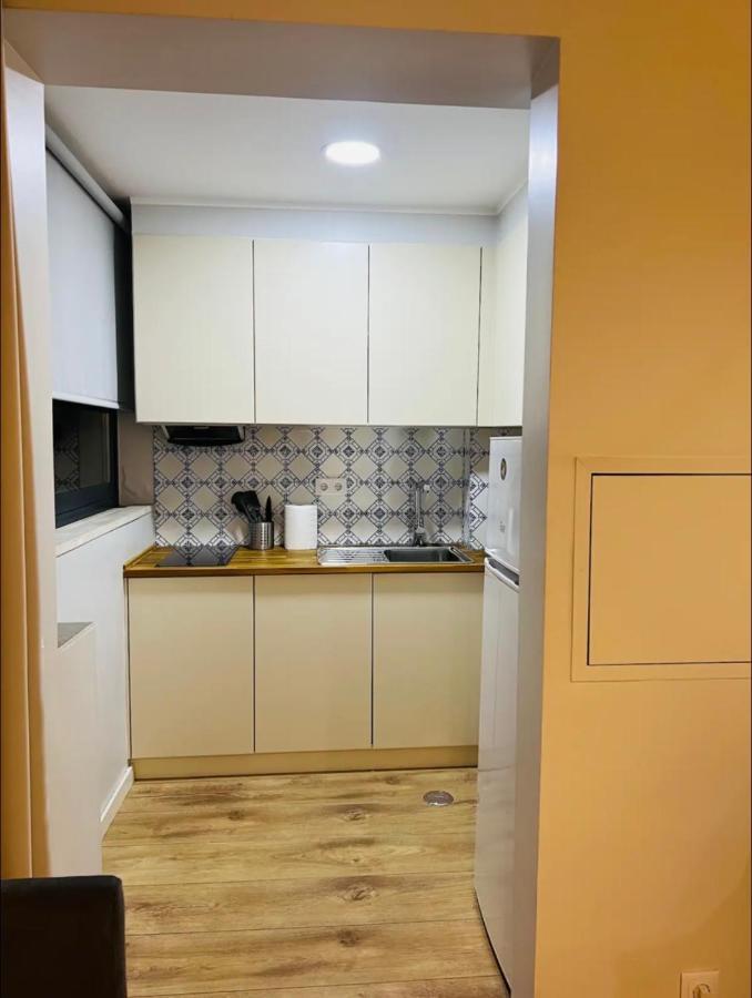 Apartamento Sociedade Farmaceutica Lisboa Екстериор снимка