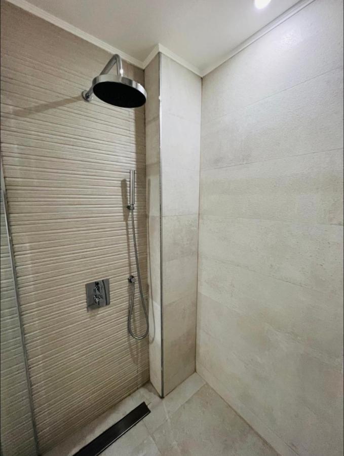Apartamento Sociedade Farmaceutica Lisboa Екстериор снимка