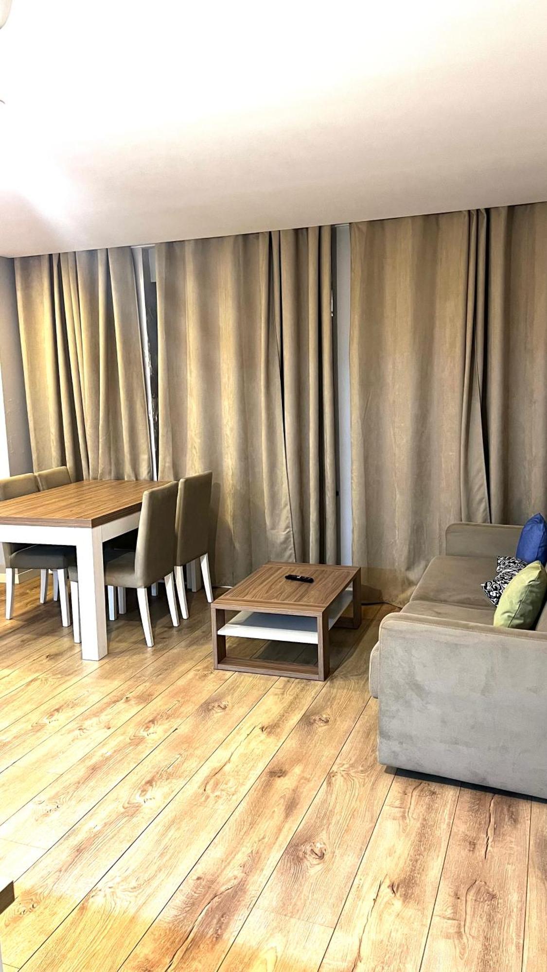 Apartamento Sociedade Farmaceutica Lisboa Екстериор снимка