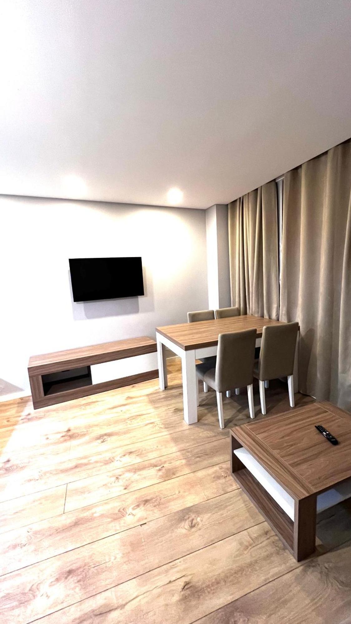 Apartamento Sociedade Farmaceutica Lisboa Екстериор снимка