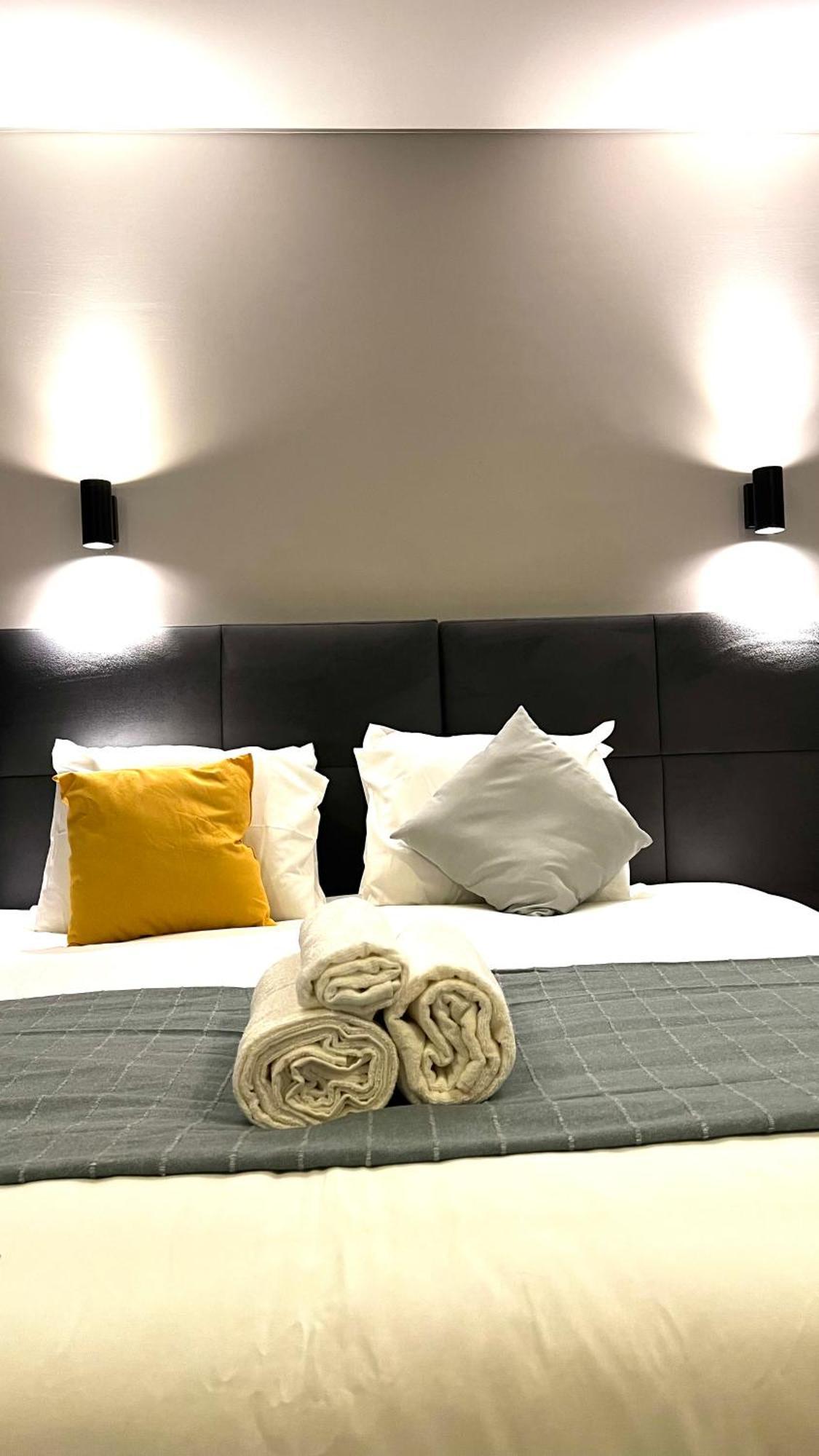 Apartamento Sociedade Farmaceutica Lisboa Екстериор снимка