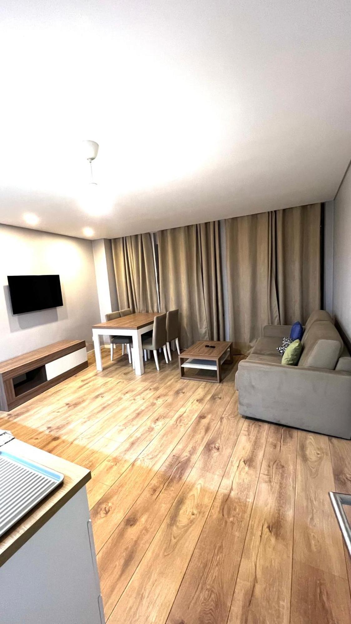 Apartamento Sociedade Farmaceutica Lisboa Екстериор снимка