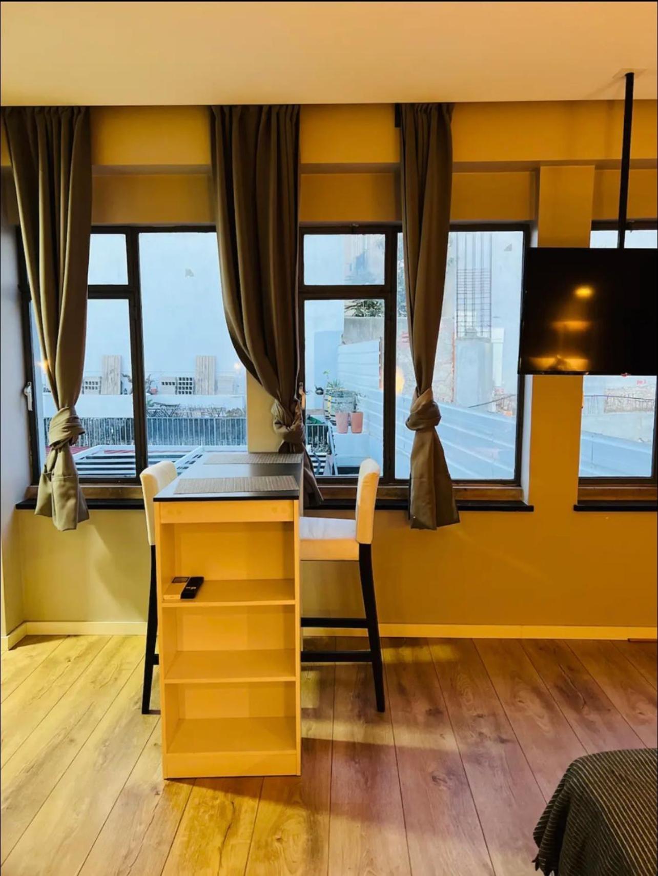 Apartamento Sociedade Farmaceutica Lisboa Екстериор снимка